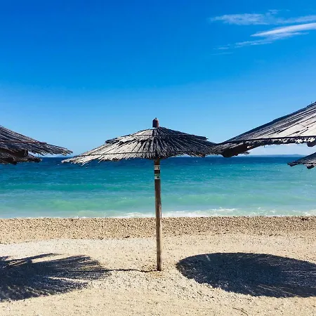 Apartman Holidays Vir